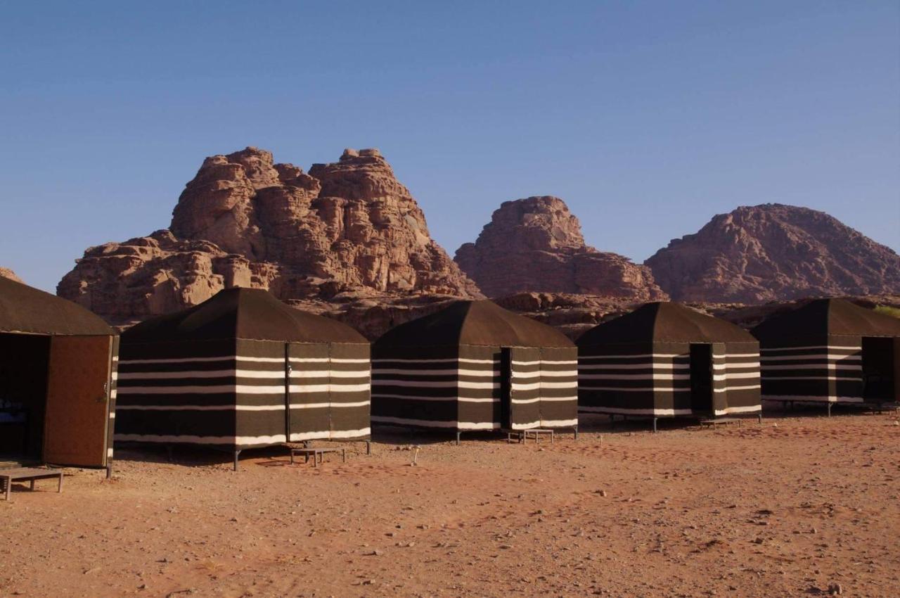 Wadi Rum Travel Camp Luaran gambar