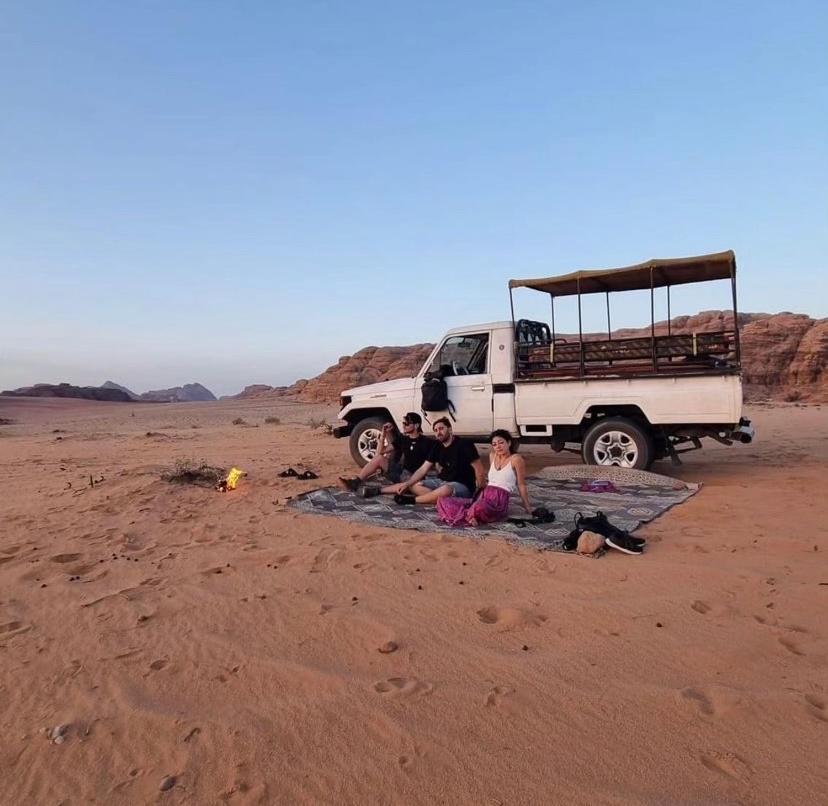 Wadi Rum Travel Camp Luaran gambar
