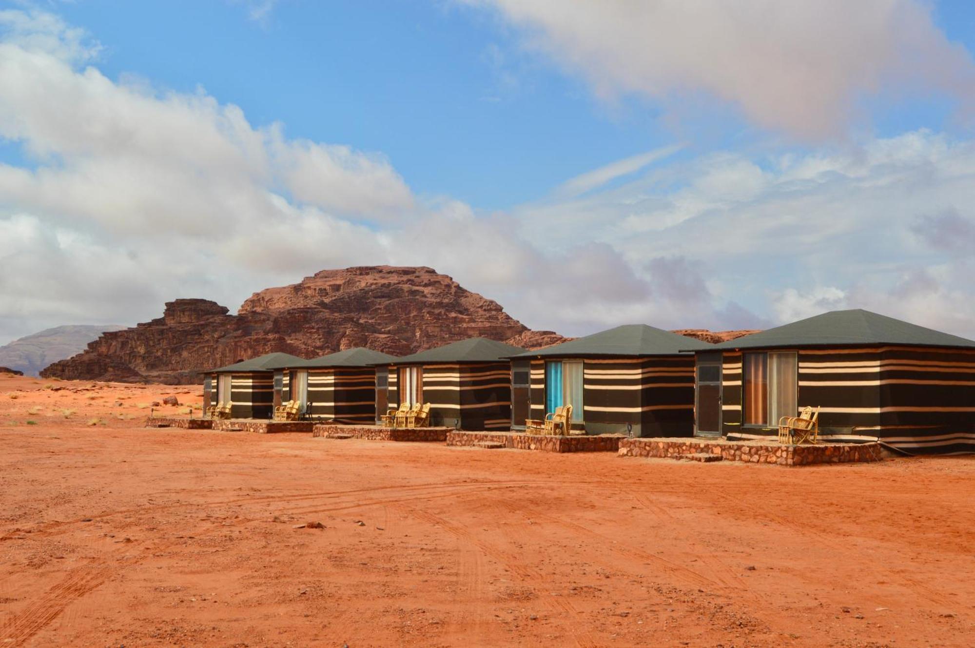 Wadi Rum Travel Camp Luaran gambar