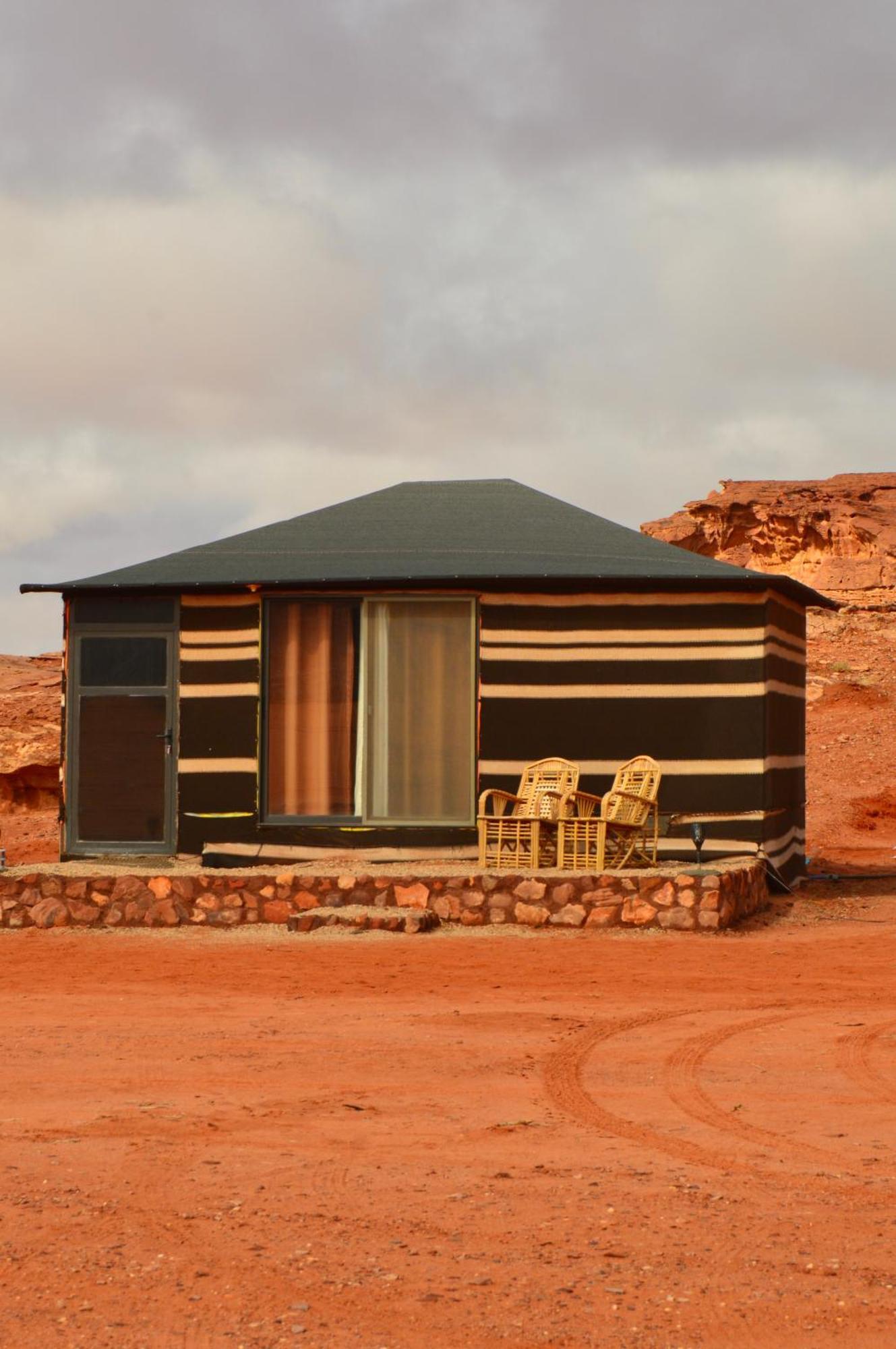 Wadi Rum Travel Camp Luaran gambar