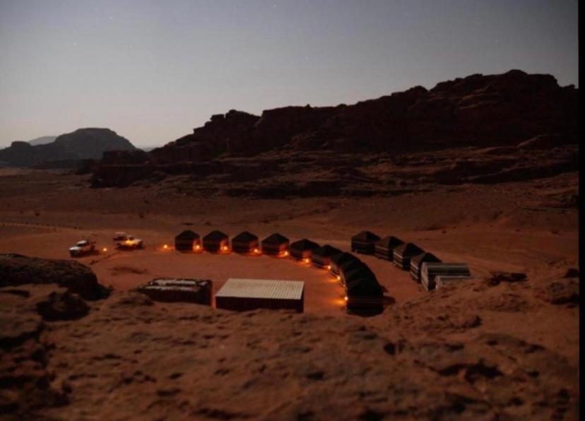 Wadi Rum Travel Camp Luaran gambar